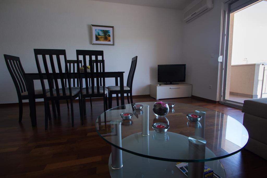 Apartments Kelic 트로기르 객실 사진