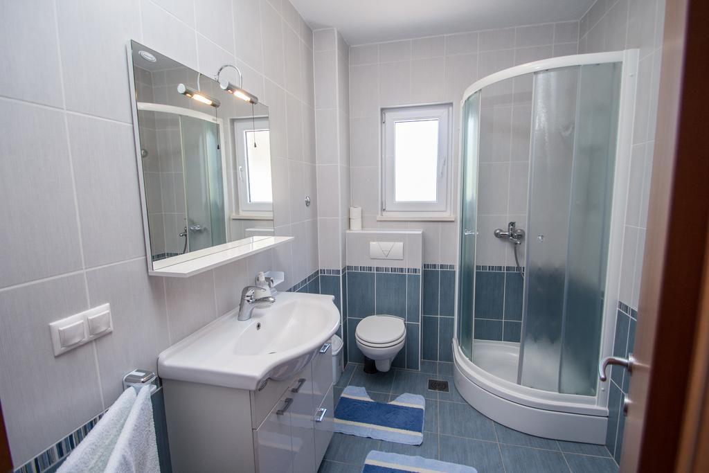 Apartments Kelic 트로기르 객실 사진