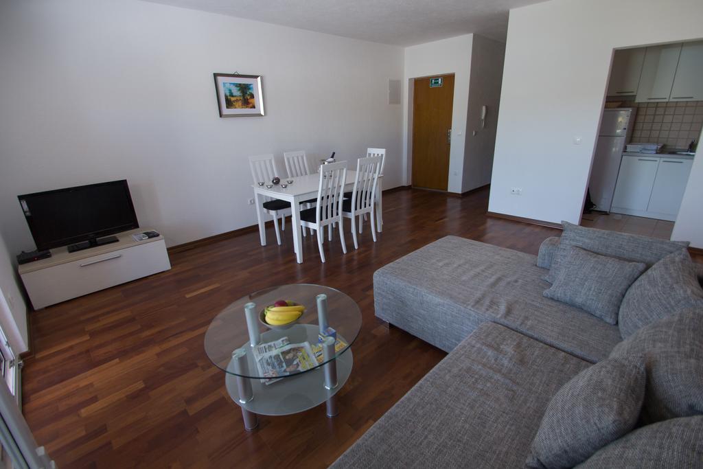 Apartments Kelic 트로기르 객실 사진